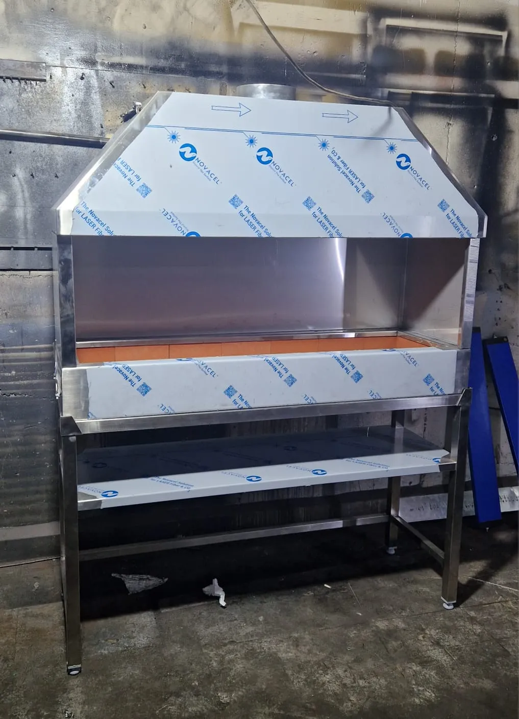 Commercial restaurant grill